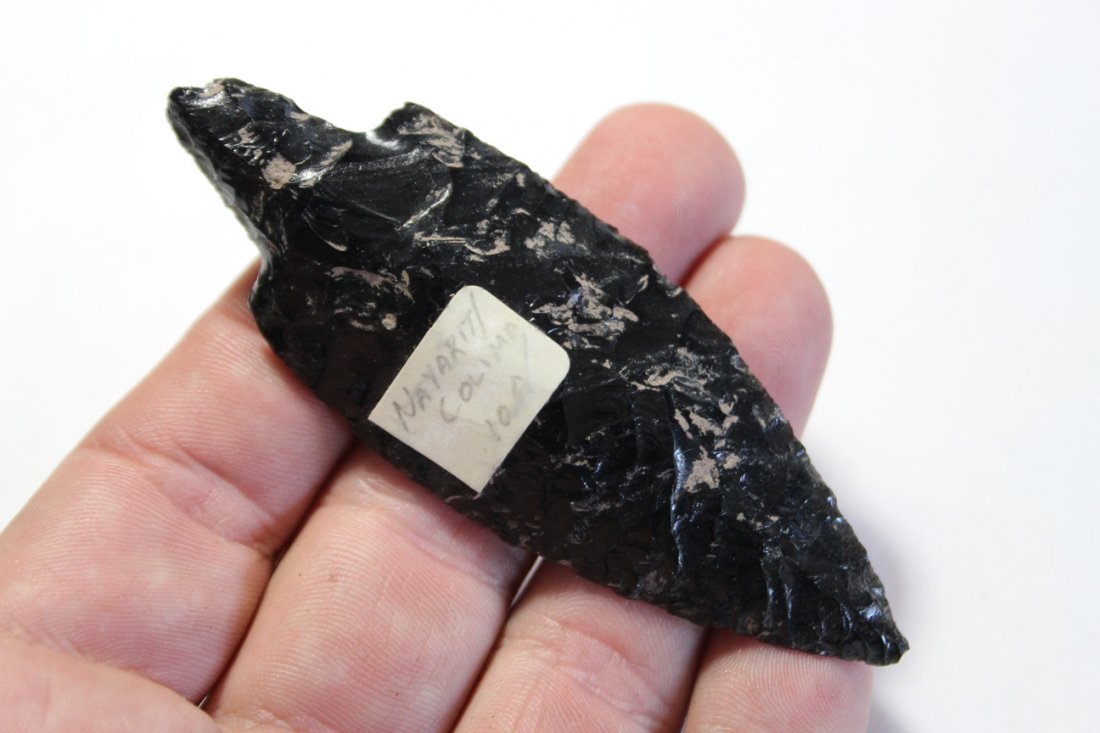 Obsidian stemmed Point (1 of 4)