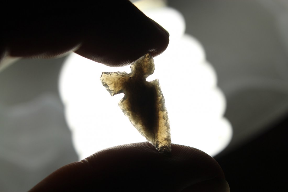 Tri Notched obsidian Bird Point (1 of 5)