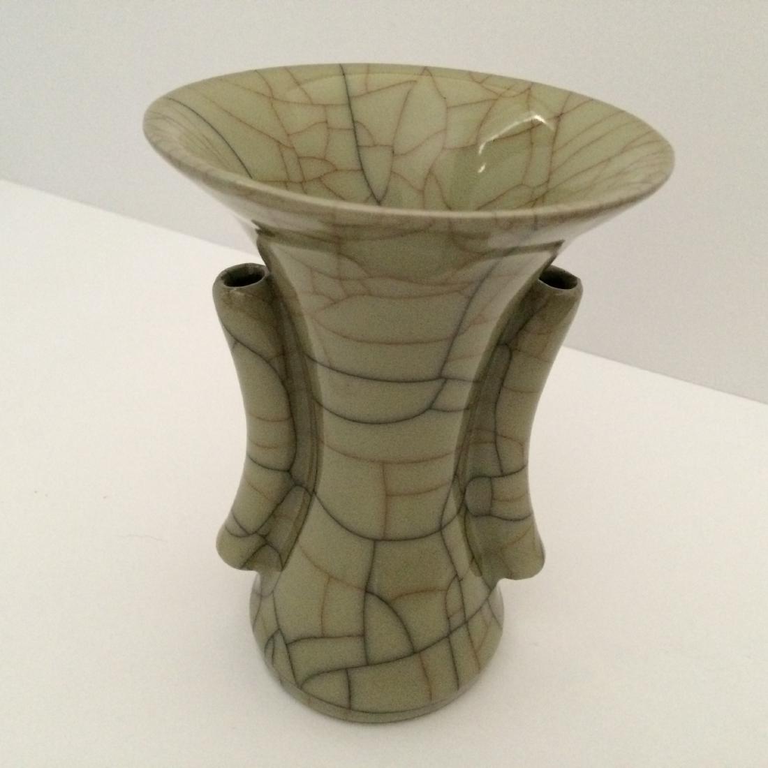 Guan Ware Porcelain Crackle Glaze Vase (5.5"H) (1 of 5)