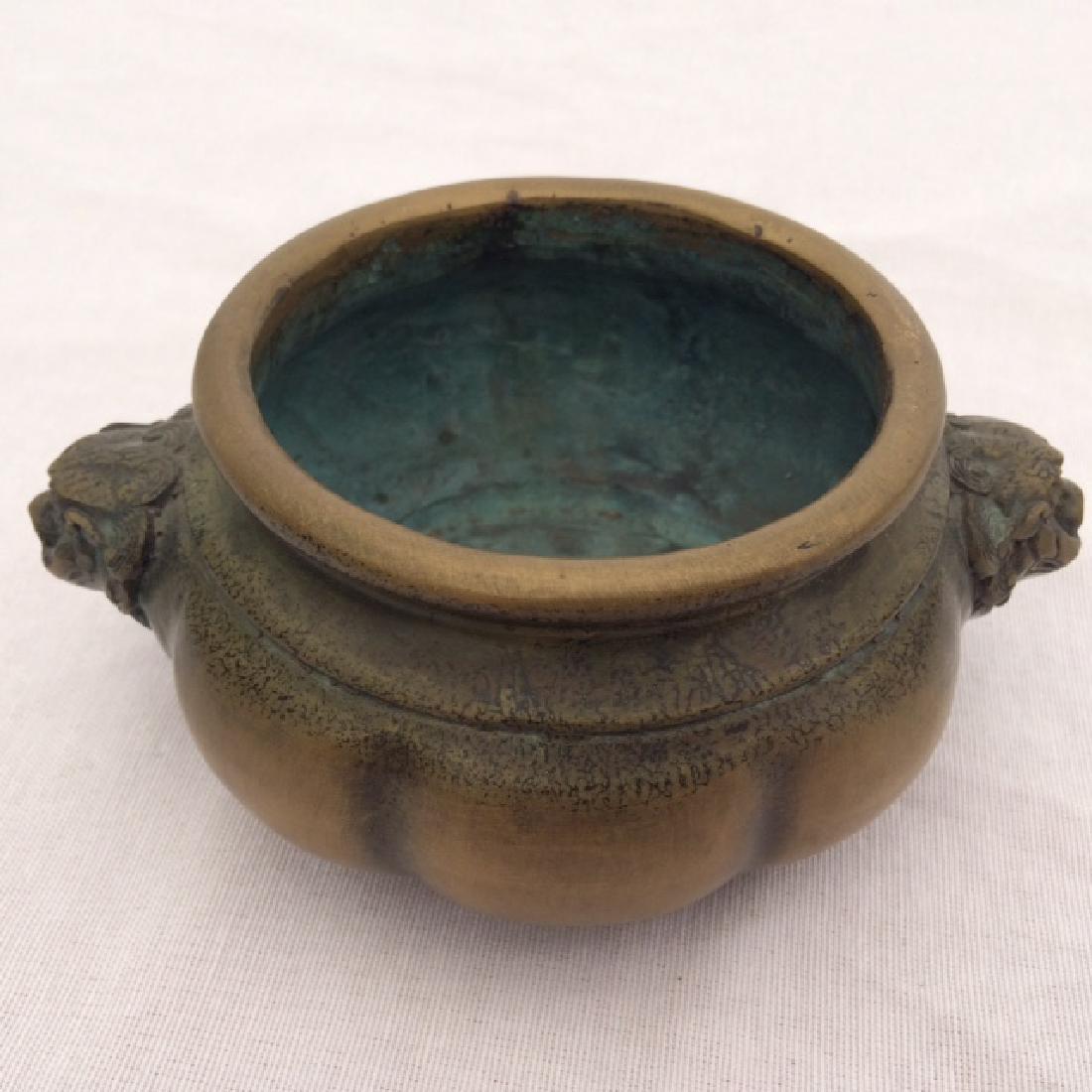 Antique Bronze Incense Burner with Ming Mark: WAG 800/ xu1316 2.5"High x 3.5"Wide (Top)