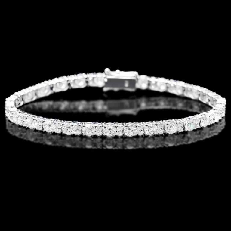 ^18k White Gold 9.00ct Diamond Bracelet: Estimated Retail Replacement Value: $36,000.00 Ref: WAG24000 Item No.: ARA-CRA052 Metal: 18k Solid White Gold Size: 7 Total Item Weight: 11.00 grams Country Made: USA Main Stone: Diamond Carat Total W