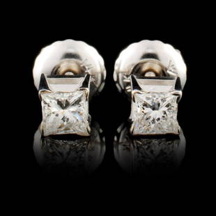 14K Gold 0.34ctw Diamond Earrings: Estimated Retail Replacement Value: $1,407.00Ref: ARA804Item no.: DAG-7/047-2504Specification:Gold Content: Solid 14K White GoldWeight of Item: 0.70 gramsCountry Made: U.S.AMain Gemstone: Natural