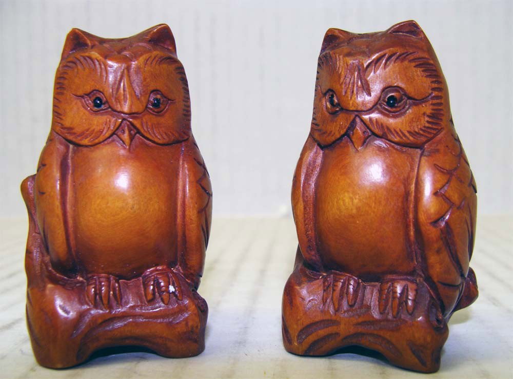 Pair Chinese Carved Wood Owl Figurines Netsuke: Note holes on the bottom for string, Dimensions K6W2