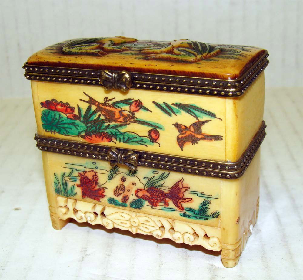 Nepalese Carved Bone Double Jewelry Box w Frogs: Dimensions 3" by 2" K6W1