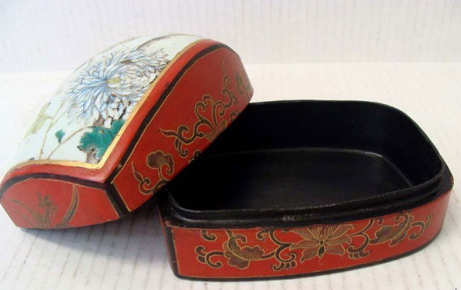 Chinese Box Porcelain Lacquer Wood Handpainted Floral: Dims 5" by 7"