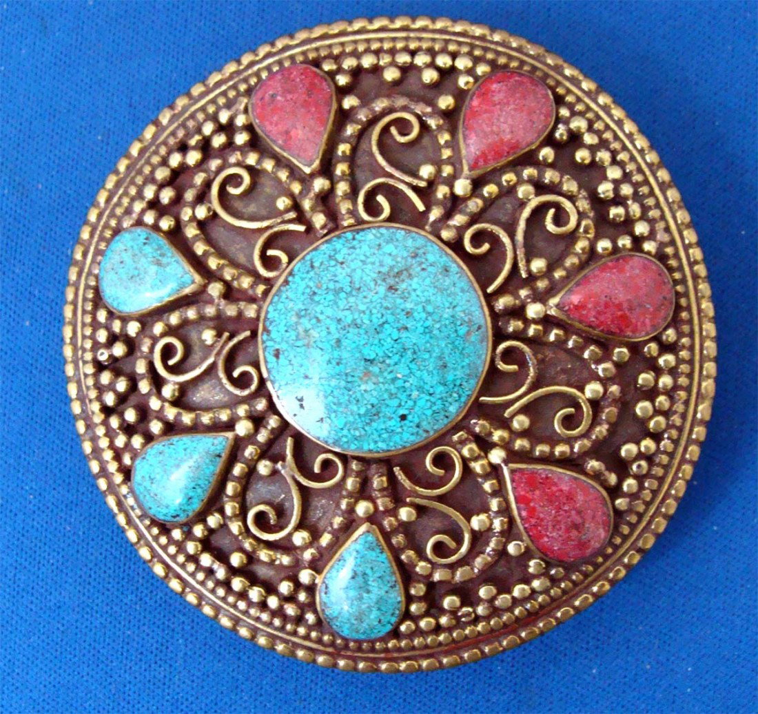 Nepalese Belt Buckle: 2.5" Diameter
