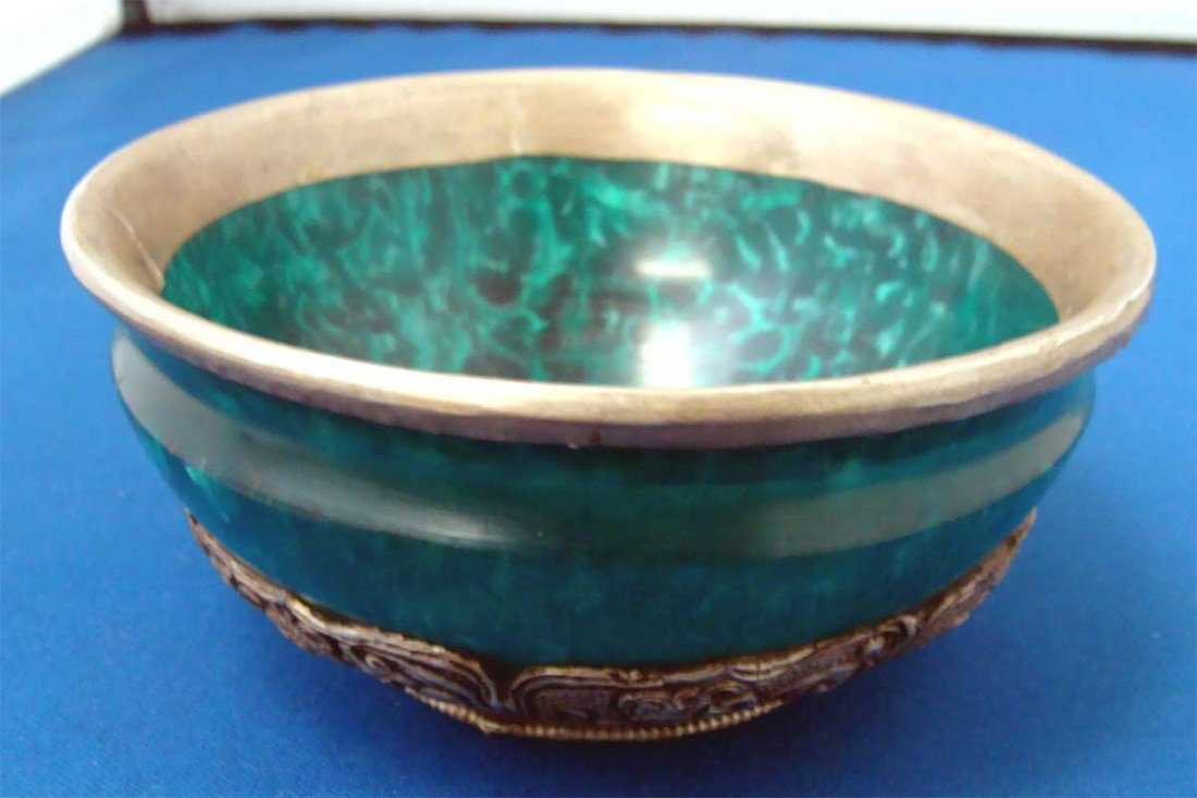 Nepal Engraved Green & Silver metal Tea Bowl: Dimensions 4.5" diameter KPA139W