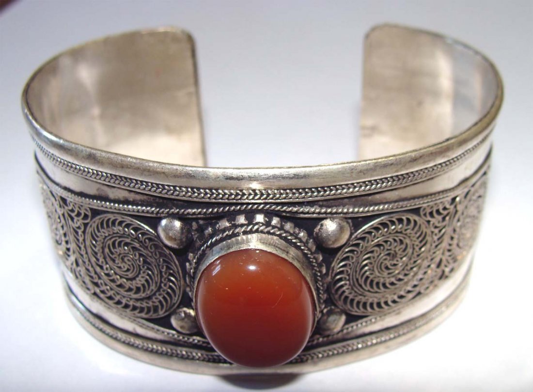 Nepal Nickel Silver Metal Cuff Bracelet Large Red Stone: Filligree Design, Dimensions: 2.75" Diameter K4W7