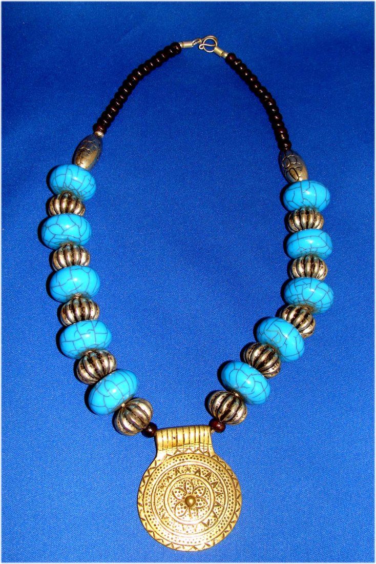 Nepal Turquoise & Nickel Silver Beaded Necklace w Penda: K10W5 dimensions: 19" long