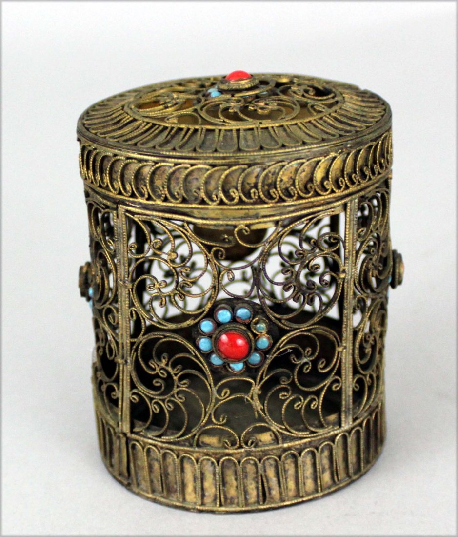 Vintage Filigree Lidded Round Box Coral & Turquoise: From Nepal, 3 1/2" by 3", HK015