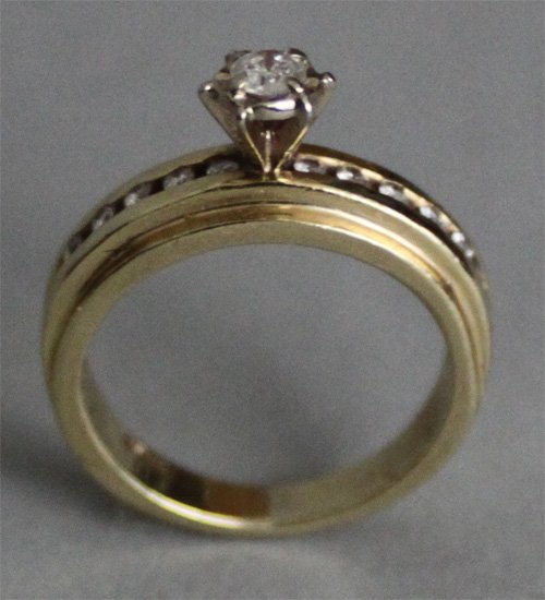 Diamond Ring 14k Gold Solitaire with 10 Channel Set Dia: Dimension: 0.81"H x 0.81"W, LZ35