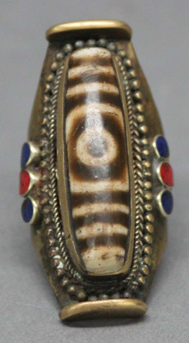 Tibetan Nepal Handcrafted Agate Stone Silver Ring: Nepal Nickel silver with coral & lapis inset, ring size 10.5
