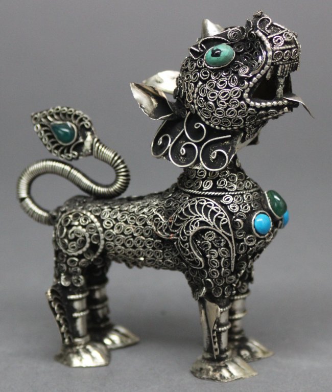 Nepal Handcraft Filigree Foo Dog Snuff Bottle: With inset stomes, 4" tall, AF171, K1W36