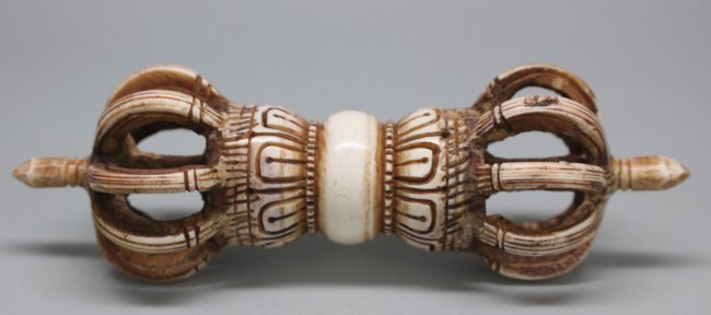 Nepal Oxbone Carved Sacred Ceremonial Thunderbolt Dorge - 3