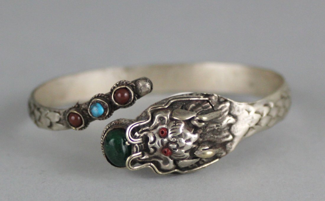Tibetan Nepal Silver Dragon Head Bracelet w Turquoise &: NA102, Dimensions: 2.25", K2W9