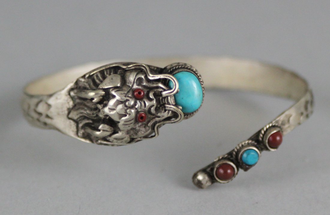 Tibetan Nepal Silver Dragon Head Bracelet w Turquoise &: NA104, Dimensions: 2.25", K2W9