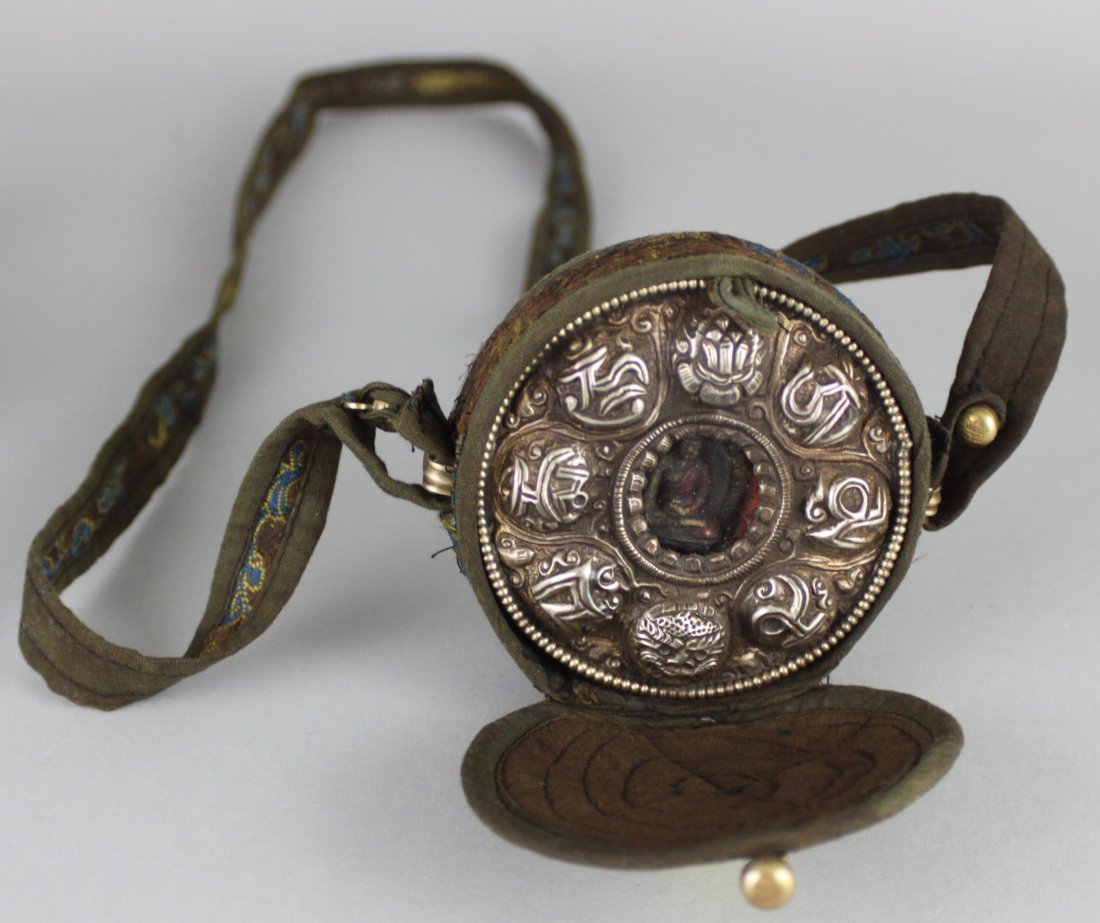 Ceremonial Nepal Silver Metal Container Handbag: NA79, Dimensions: 3.5" Dia, strap is 34" long, K1W06