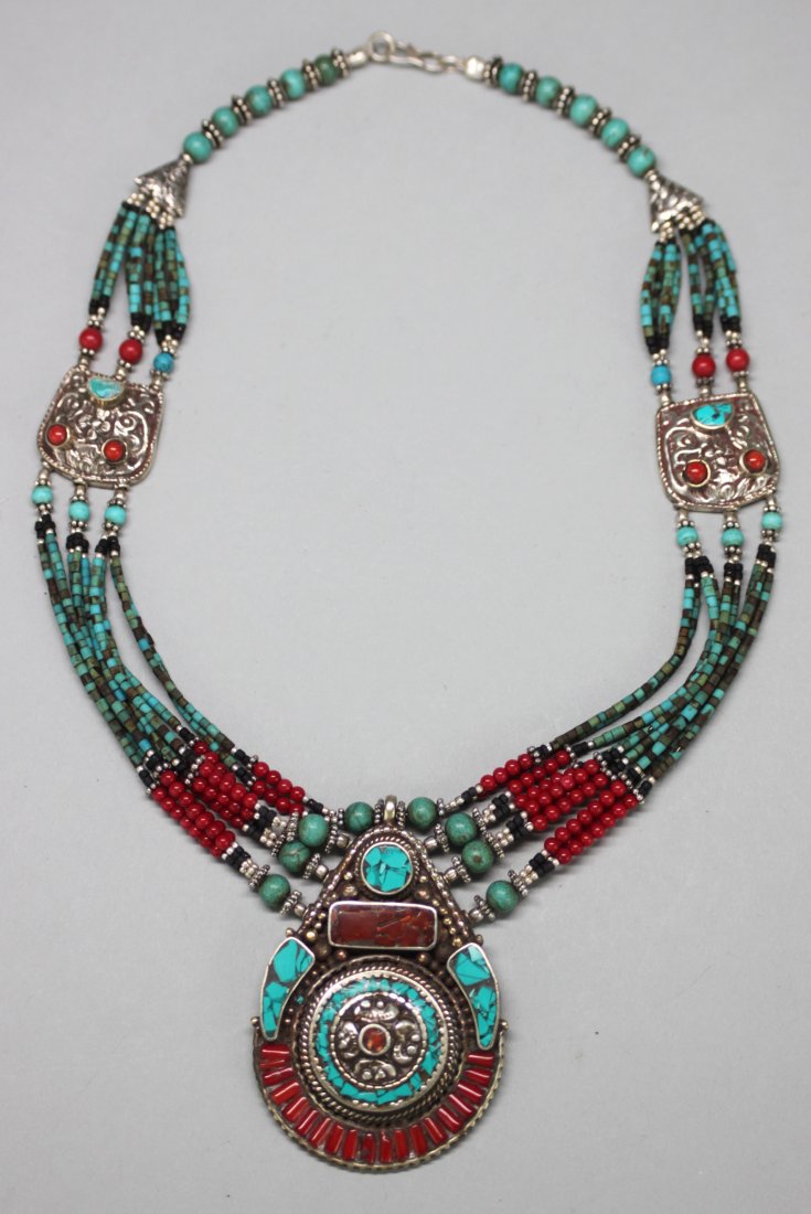 Ornate Nepal Necklace Silver Coral & Turquoise Beads & : NA71, Dimensions: 15" long, K1W79