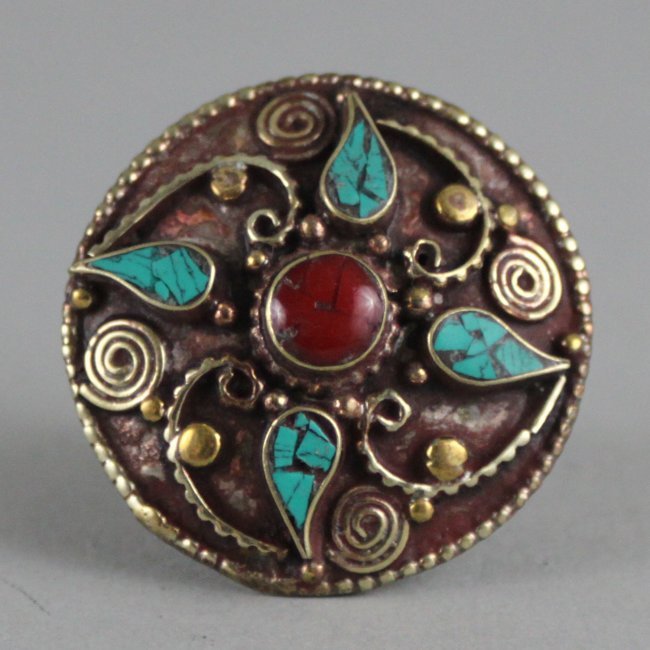Tibetan Nepal Handcrafted Turquoise Silver Ring: Ring Size 8.25, JS8, K5W9