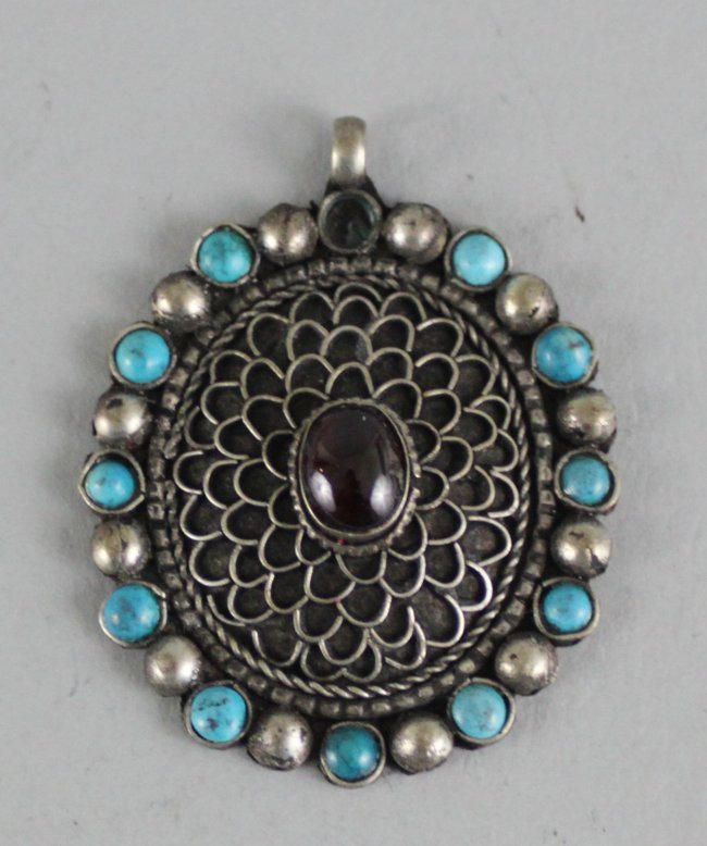 Nepal Silver Amulet Pendant w Lapis & Coral: Dimensions: 1.5" - 2" Dia, JS59