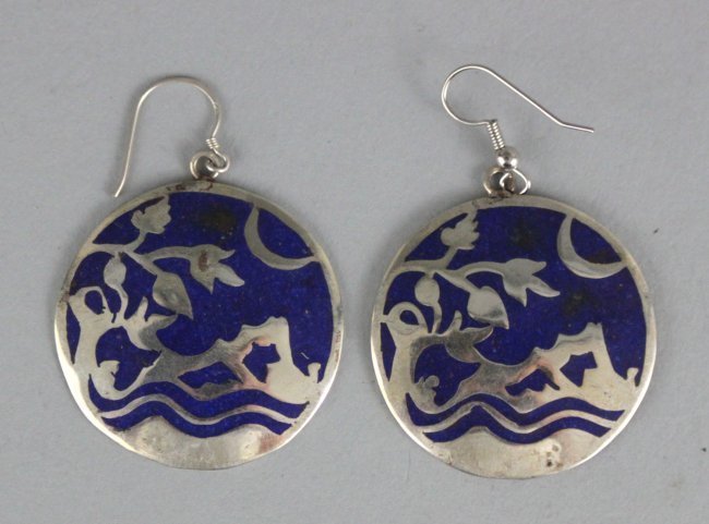 Nepal Tibetan Silver Earrings: NA96, Dimensions: 1.5", K4W6