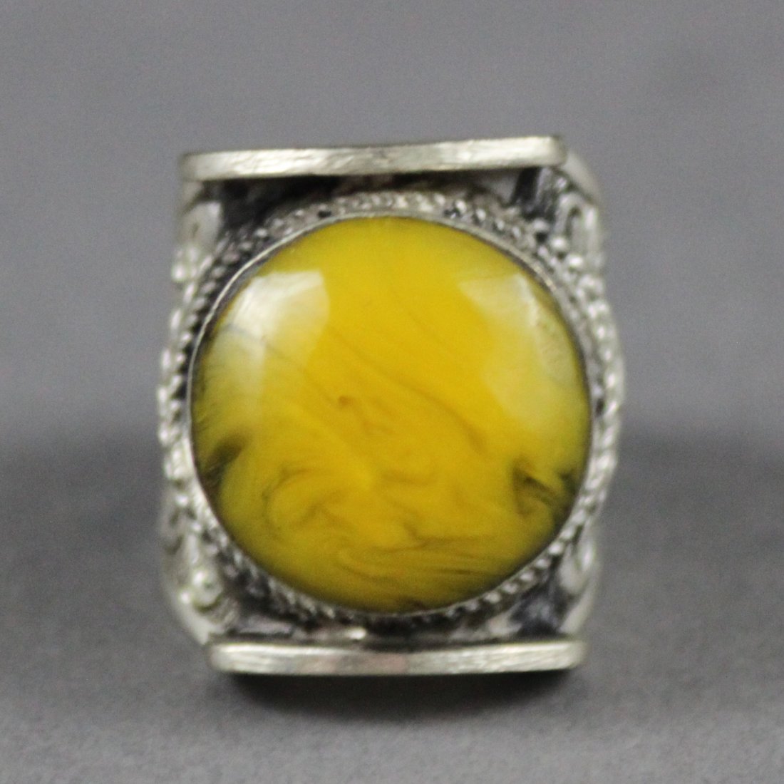 Nepal Tibetan Ring with large Yellow Agate Center: Ring Size 7.25, K5W9, TN73