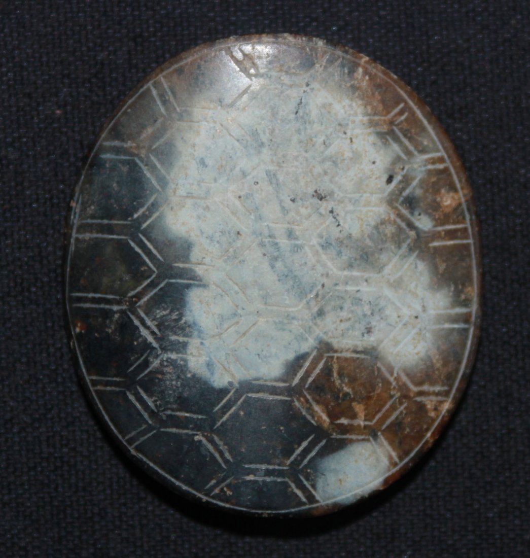 Han Dynasty Jade Oval Pendant, Brown/White: xu816 WAG320