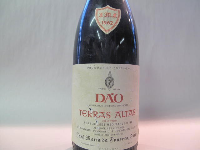 Dao Terras Altas, José Maria da Fonseca 1962: This wine bottle will be sold in auction with S.A.Q.approbation. Note: All wine bottles value were upraised $100-$200, even if they are worth more or less. We all start them at $10, because these bott