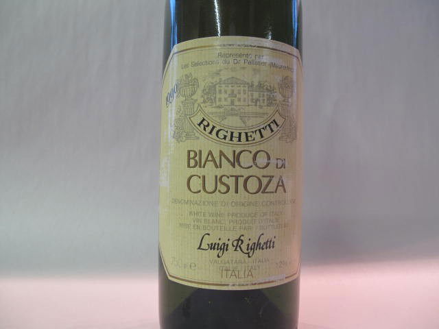 Bianco Di Custoza,Luigi Righetti 1990: This wine bottle will be sold in auction with S.A.Q.approbation. Note: All wine bottles value were upraised $100-$200, even if they are worth more or less. We all start them at $10, because these bott