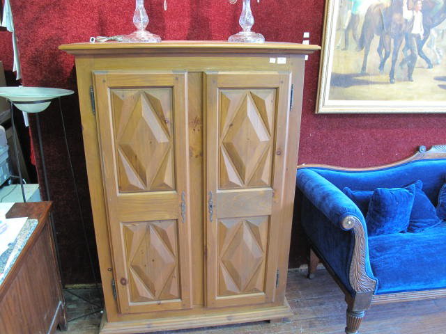 ANTIQUE STYLE PINE ARMOIRE