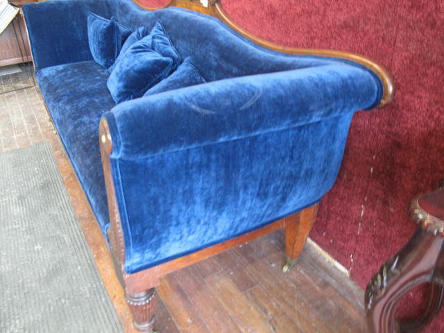 VICTORIAN CHAISE LONGUE , 86 inches long. - 4