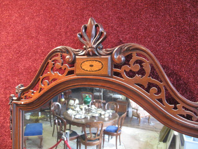 VICTORIAN STYLE MIRROR - 2