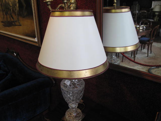 CRISTAL style TABLE LAMP, NEW SHADE
