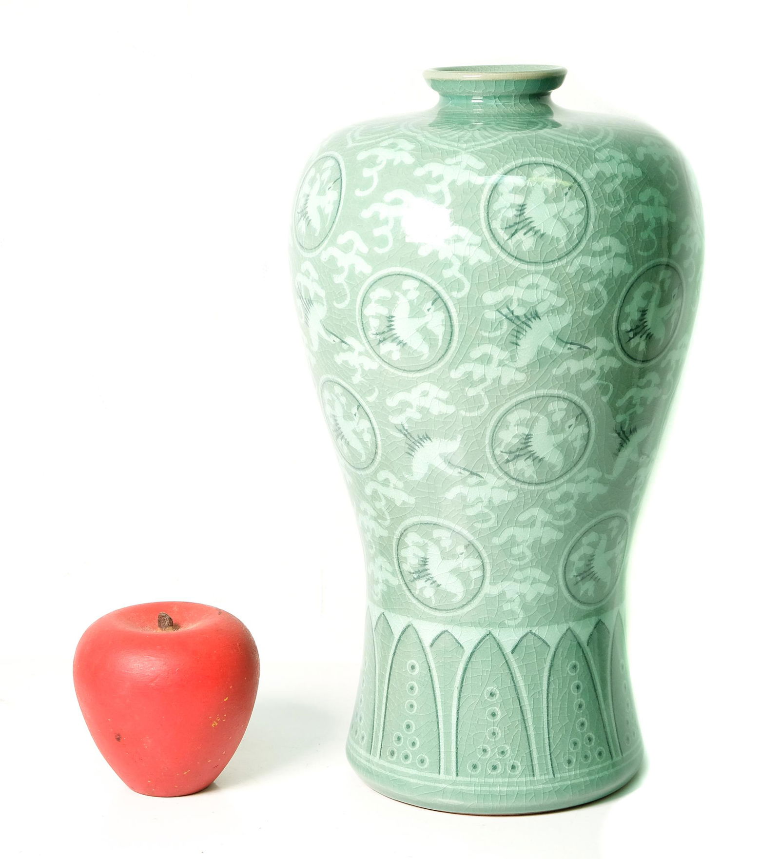 Korean Celadon Glazed Meiping Crane Vase (1 of 7)