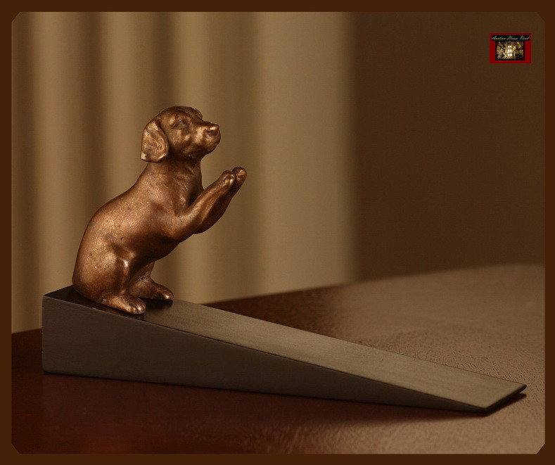 Labrador Doorstop: Labrador Doorstop