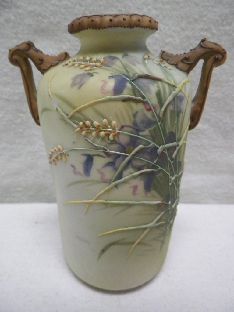 Nippon Moriage Vase Morimura Brothers Violets and: C 1900. 6-1/8" Tall 4-3/8"W Handle to Handle.