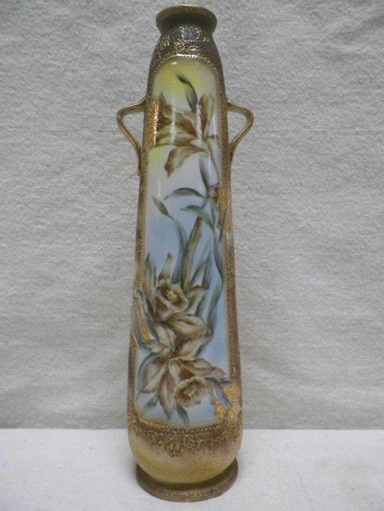 Chik USA Nippon Vase Moriage Floral: C 1910. 11-1/8" Tall 3.25"W Handle to Handle.