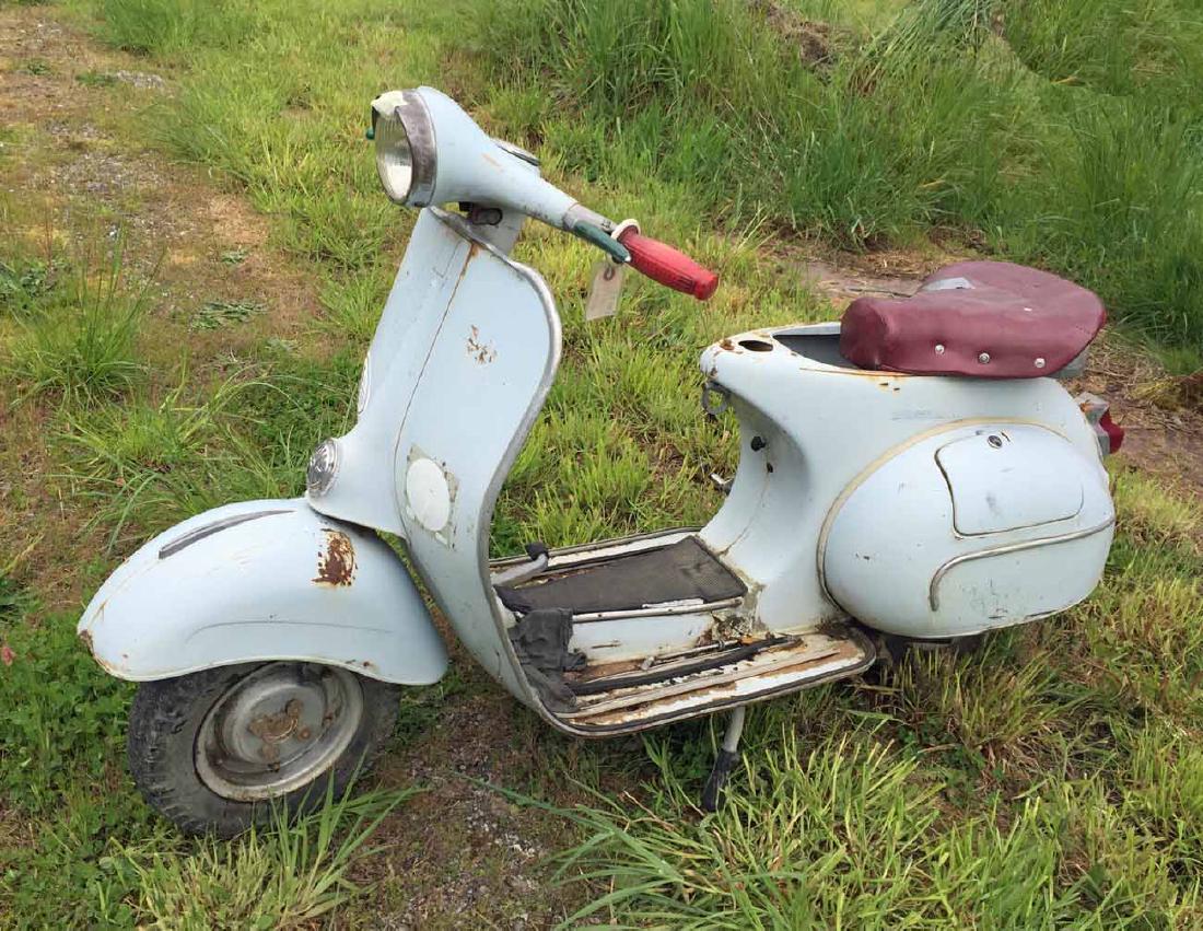 1963 Vespa 150 Scooter (1 of 5)