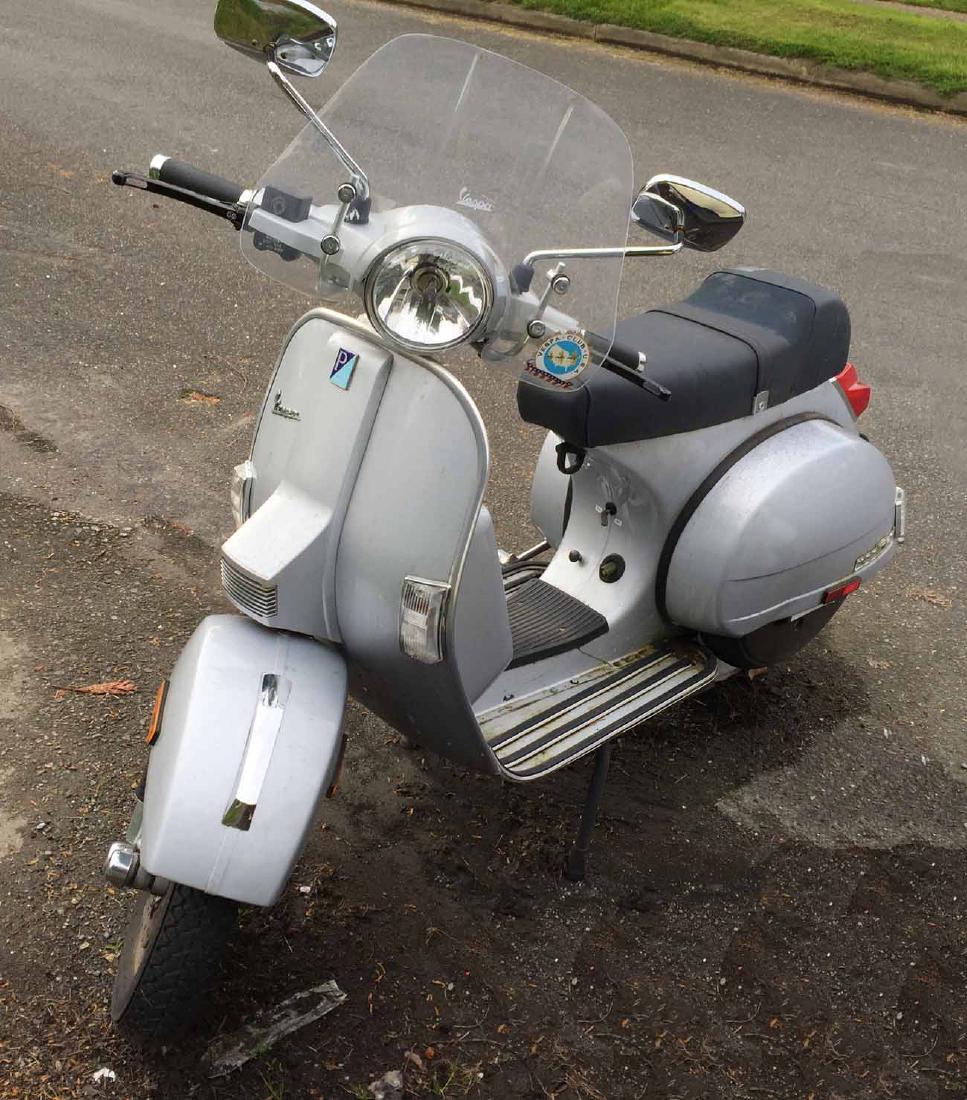 2005 Vespa PX150 Scooter (1 of 5)