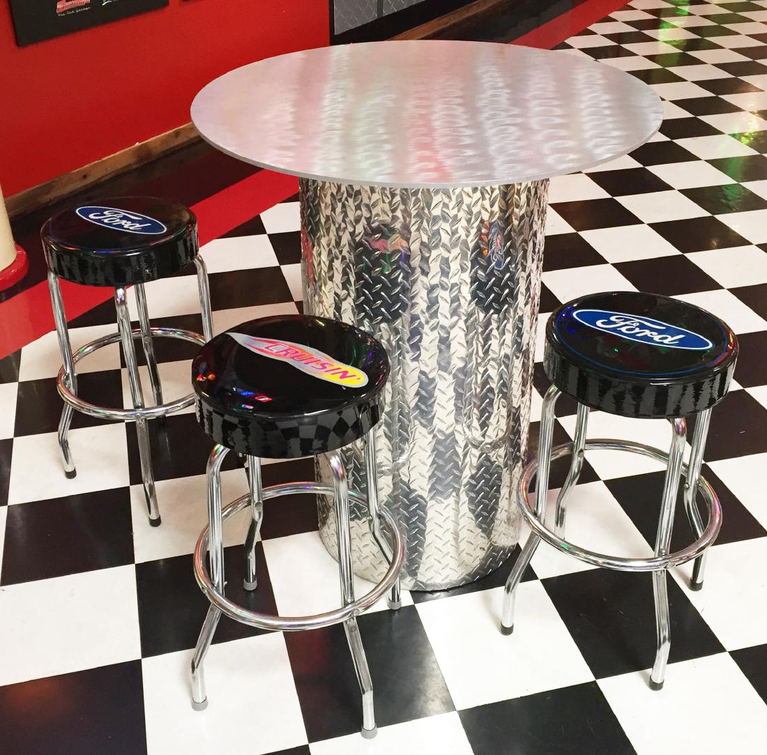 Ford Table and Chairs (1 of 1)