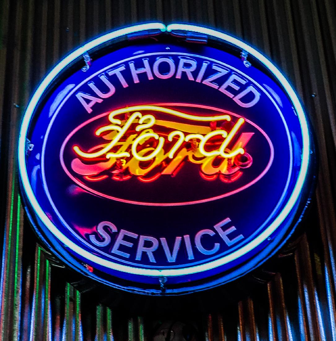 Ford Authorized Service Neon Signs (1 of 1)