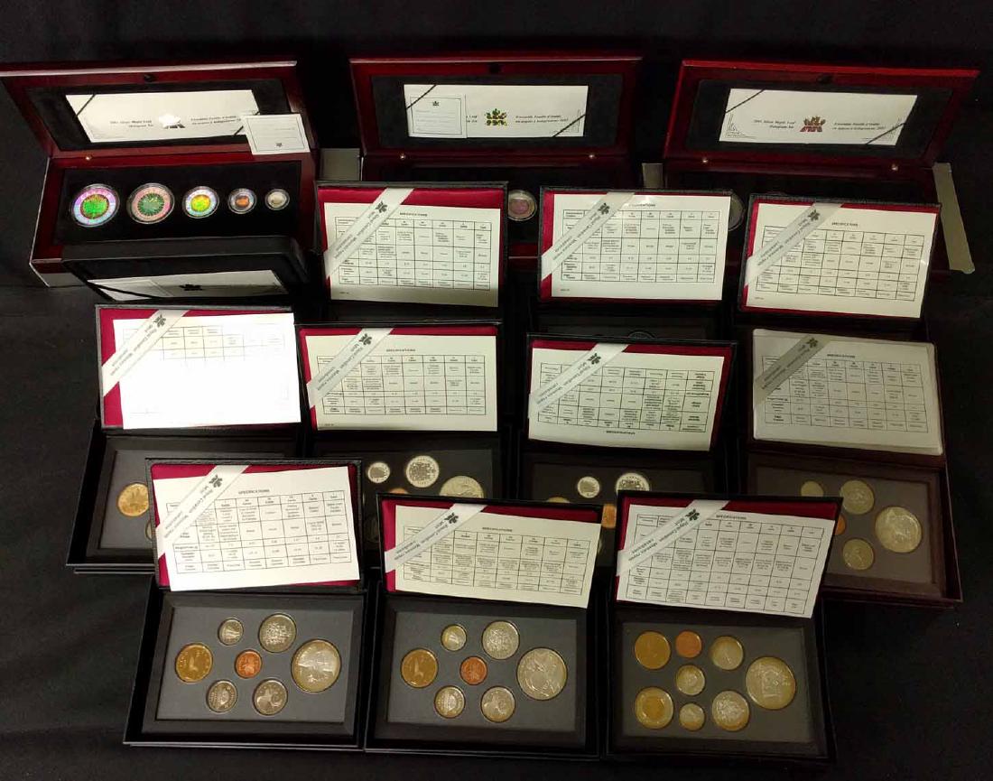 Boxed Canadian Silver Coin and Proof Sets (1 of 9)