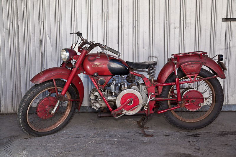 1950 Moto Guzzi Astore Motorcycle: Year: 1950 Model: Astore Specs: 500cc Color: Red Vin: N/A Engine #: V*103261 Frame: V*32472 License: 89138, California Condition: Complete, Mechanically untested.