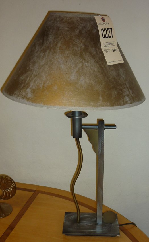 Robert Sonneman Abstract Table Lamp: (1) Contemporary, modern abstract. Polished metal body with various finishes. Robert Sonneman 1990, Kovacs.