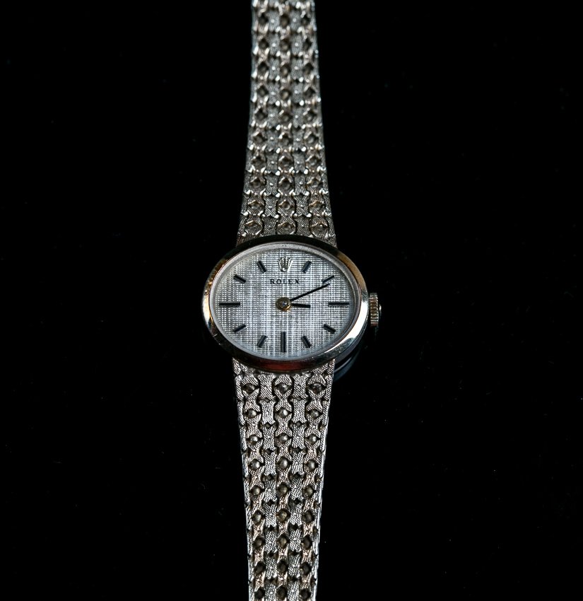 Vintage Ladies Rolex 8215 Cocktail Watch (1 of 7)