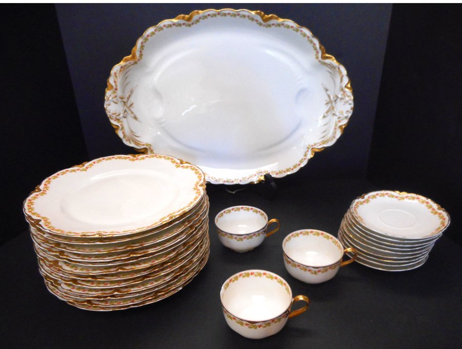 Haviland Limoges China Set (1 of 4)