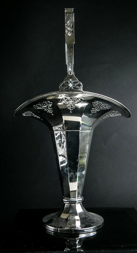 Continental Silver Brides Basket (1 of 4)