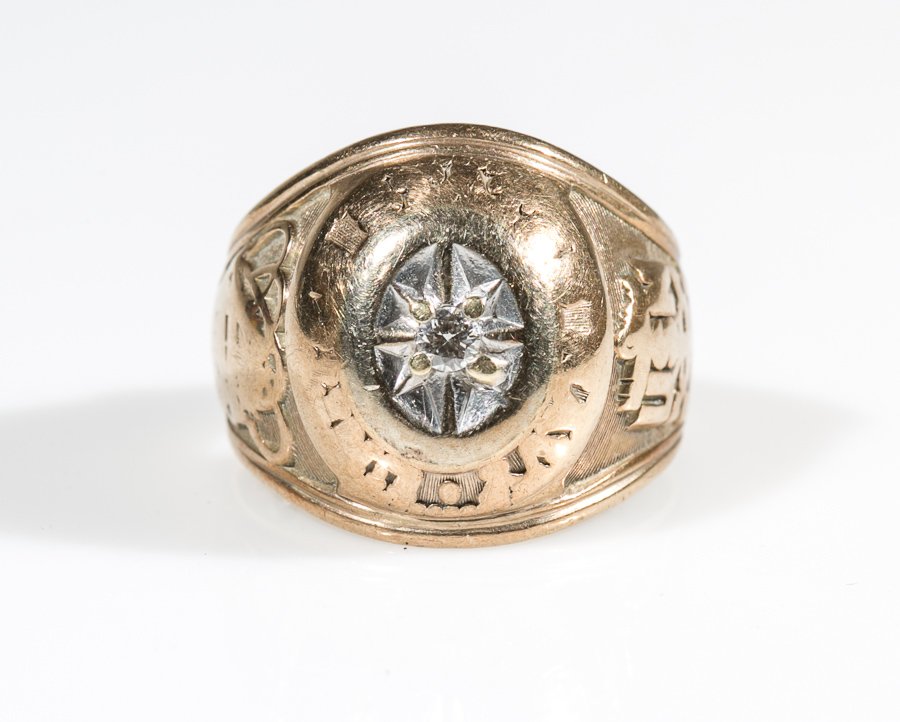 Men's Masonic Ring (1 of 4)