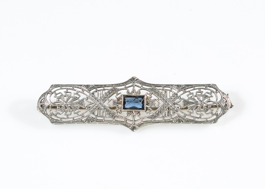 Art Deco, Sapphire Filigree Pin (1 of 3)