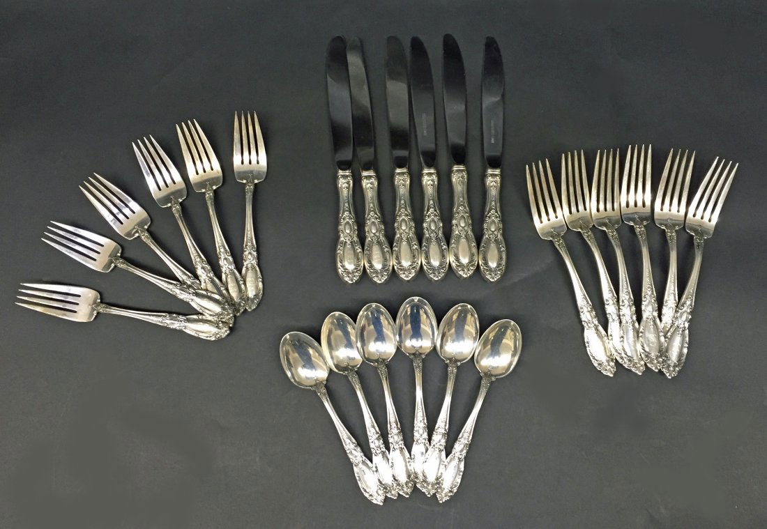 (24pcs) Towle King Richard Sterling Silver Flatware (1 of 4)